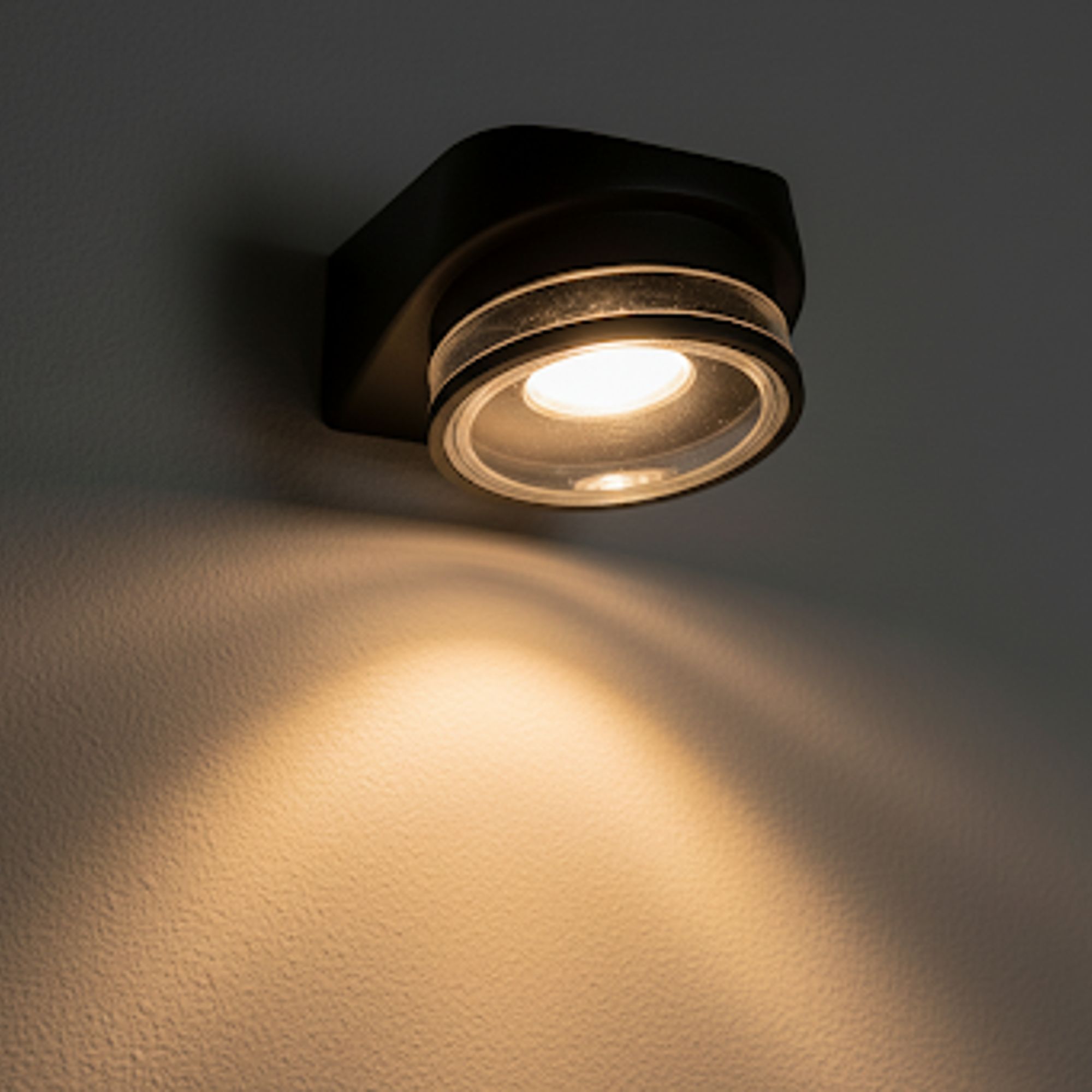 Modern Black LED Up-Only Outdoor Wall Light (5W Warm Light)